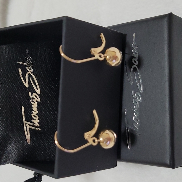 Thomas Sabo 14K gold plated drop ball leverback earings. 1 pair has dent - Picture 5 of 6